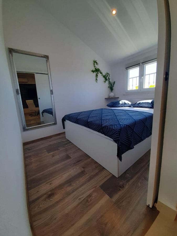Anita Prizba Apartment Ngoại thất bức ảnh